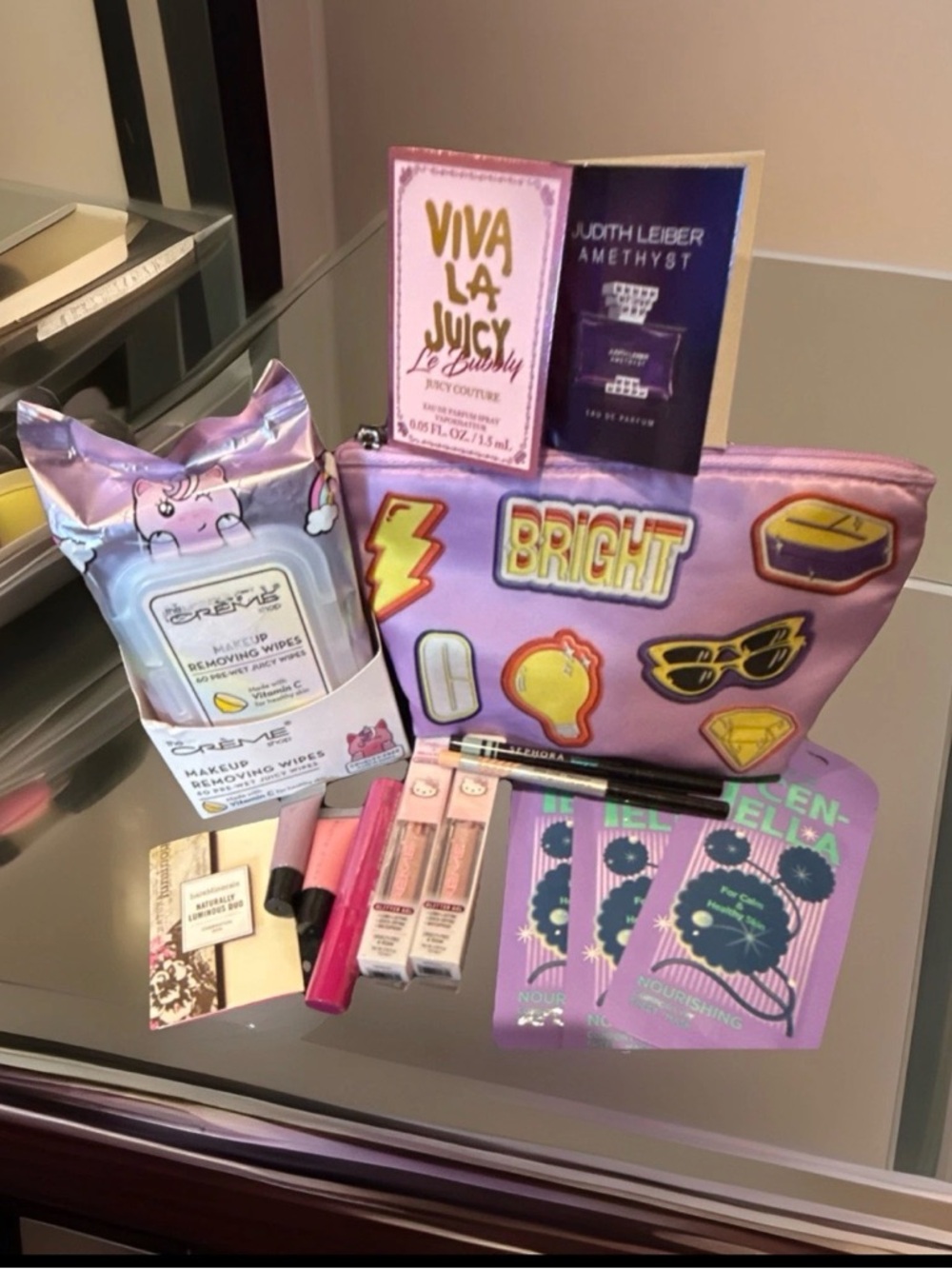 The Crème Shop Hello Kitty Limited Edition Glitter Gel & 15 Pc Mixed Lot Beauty - Picture 8 of 8
